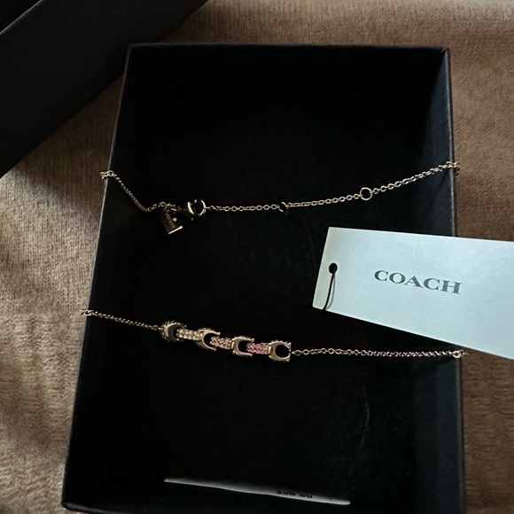 Coach Necklace - Picture 4 of 6
